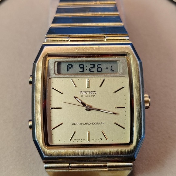Vintage 1984 Seiko H557-5319 Ana-Digi Dual Time Chronograph Mens Quartz Watch main image 7